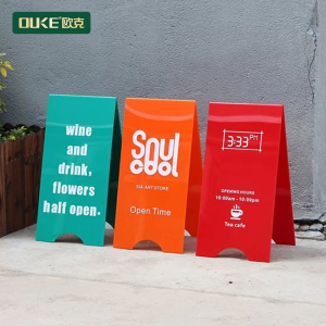 亞克力三角立式廣告牌