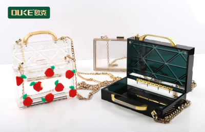 亞克力鏈條小方包、亞克力斜跨包